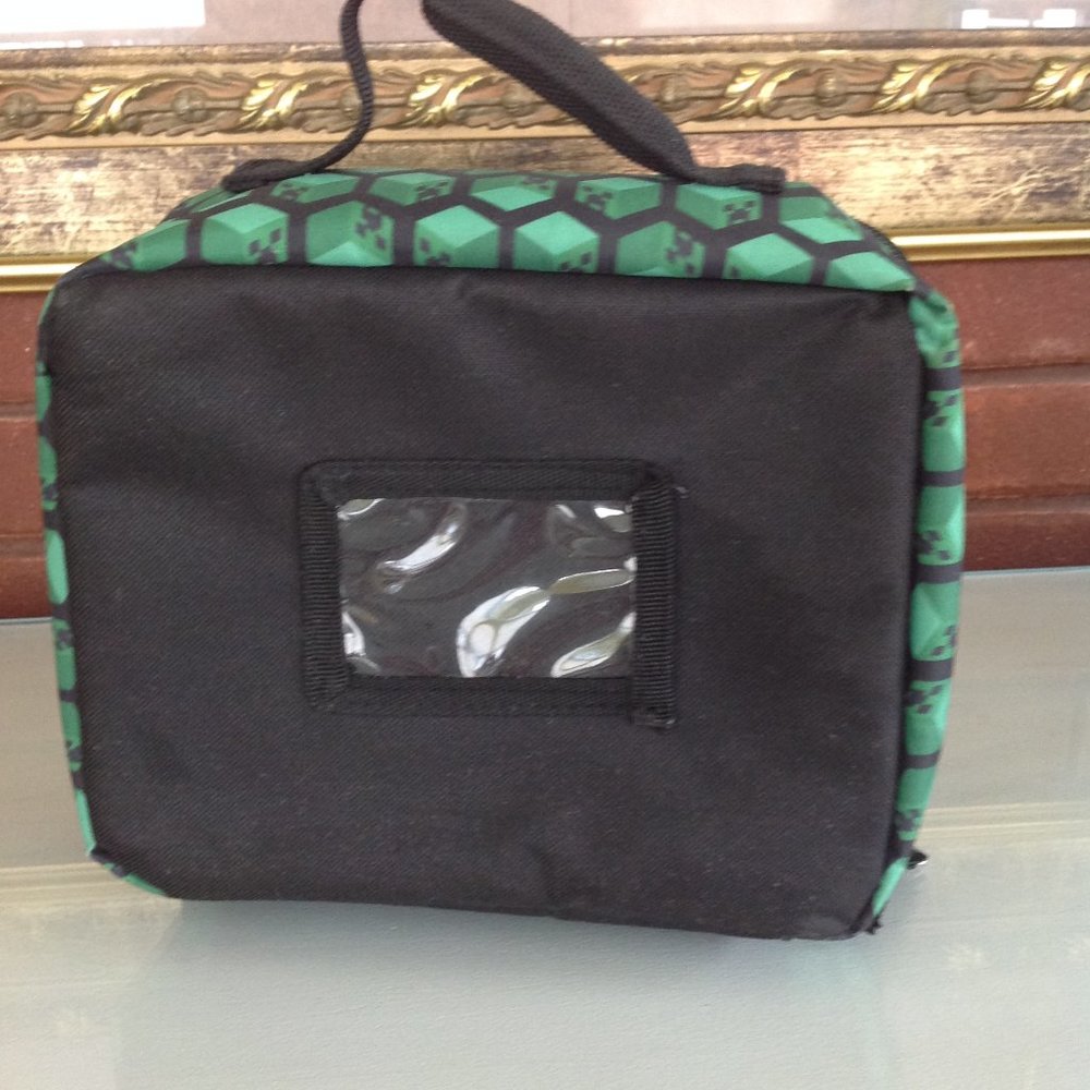Minecraft Lunch Kit - Picture 3 of 7